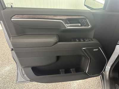 2025 Chevrolet 1500 Crew Cab, $64690.0. Photo 10