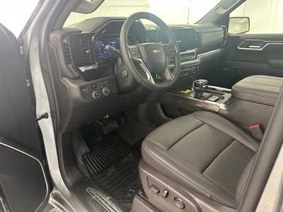 2025 Chevrolet 1500 Crew Cab, $64690.0. Photo 12