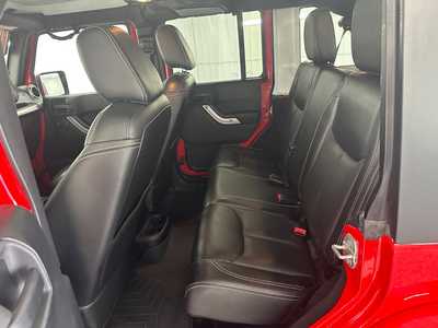 2015 Jeep Wrangler Unlimited, $25425.0. Photo 11