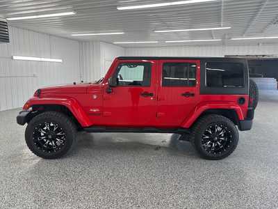 2015 Jeep Wrangler Unlimited, $25425.0. Photo 2