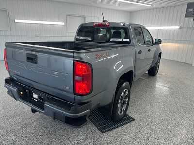 2022 Chevrolet Colorado Crew Cab, $26995.0. Photo 4