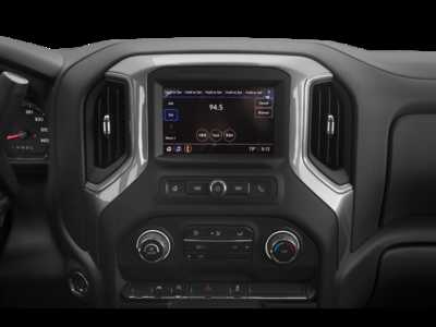 2022 Chevrolet 1500 Crew Cab, $44995.0. Photo 7