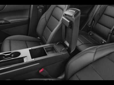 2026 Chevrolet Equinox, $34540.0. Photo 10
