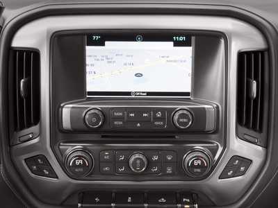 2018 Chevrolet 1500 Crew Cab, $19995.0. Photo 12