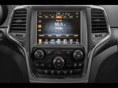 2020 Jeep Grand Cherokee, $21995.0. Photo 7