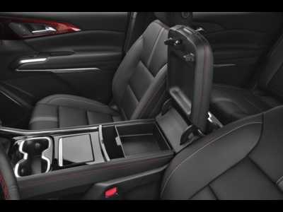 2025 Chevrolet Traverse, $57595.0. Photo 10