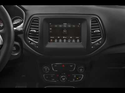 2021 Jeep Compass, $24995.0. Photo 7