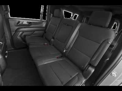 2025 Chevrolet Suburban, $76105.0. Photo 9
