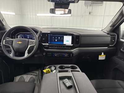2026 Chevrolet 1500 Crew Cab, $58670.0. Photo 9