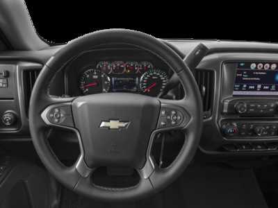 2018 Chevrolet 1500 Crew Cab, $18995.0. Photo 4