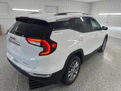 2024 GMC Terrain, $29985.0. Photo 4