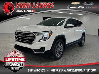2024 GMC Terrain, $29985.0. Photo 1