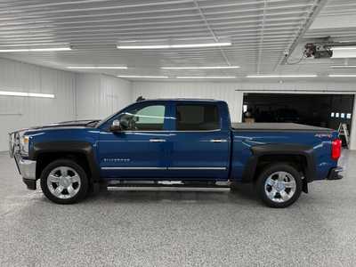 2016 Chevrolet 1500 Crew Cab, $28995.0. Photo 2