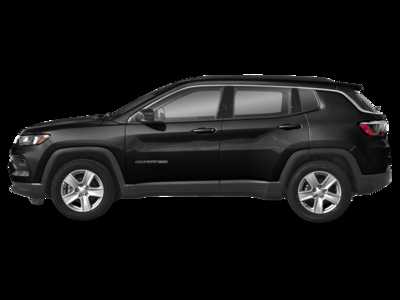 2022 Jeep Compass, $26995.0. Photo 3