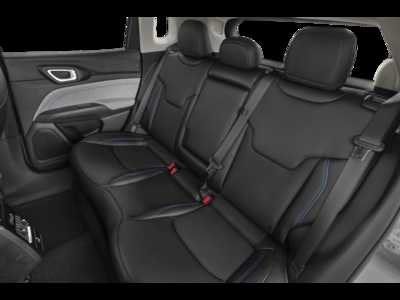 2022 Jeep Compass, $26995.0. Photo 9