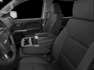 2017 Chevrolet 1500 Crew Cab, $0.0. Photo 6