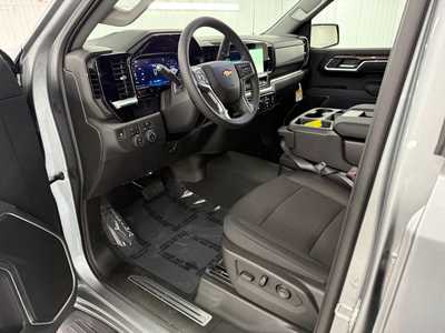 2026 Chevrolet 1500 Crew Cab, $59535.0. Photo 12