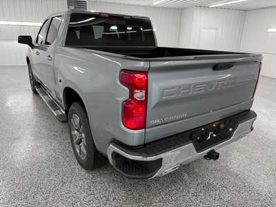 2026 Chevrolet 1500 Crew Cab, $59535.0. Photo 3