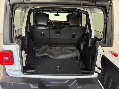 2021 Jeep Wrangler Unlimited, $39995.0. Photo 12