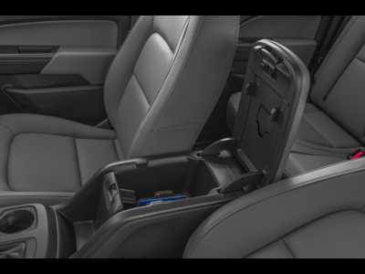 2019 Chevrolet Colorado Crew Cab, $25995.0. Photo 10