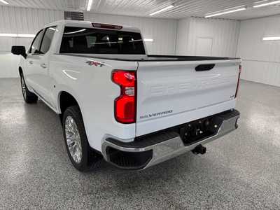 2026 Chevrolet 1500 Crew Cab, $64145.0. Photo 3