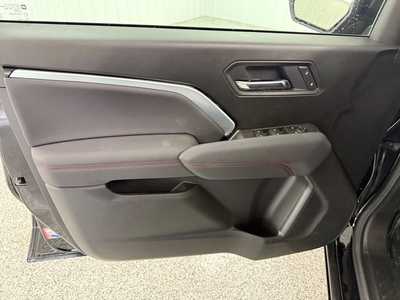 2026 Chevrolet Colorado Crew Cab, $46645.0. Photo 10