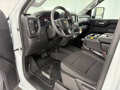 2026 Chevrolet 2500 Crew Cab, $57410.0. Photo 12