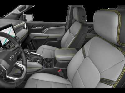 2026 Chevrolet Colorado Crew Cab, $56040.0. Photo 6