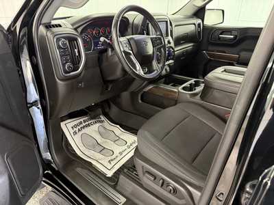 2021 Chevrolet 1500 Crew Cab, $30995.0. Photo 10