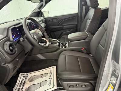 2026 Chevrolet Colorado Crew Cab, $46070.0. Photo 11