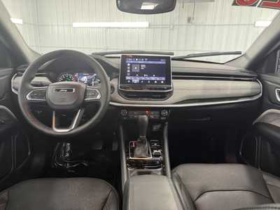 2023 Jeep Compass, $25253.0. Photo 7