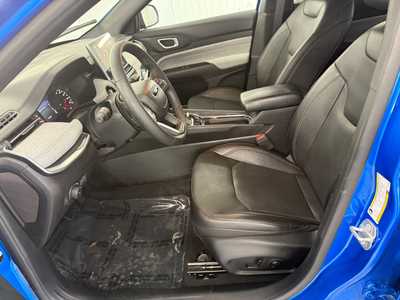 2023 Jeep Compass, $25253.0. Photo 9