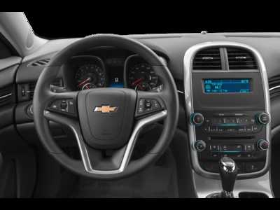 2015 Chevrolet Malibu, $8995.0. Photo 4