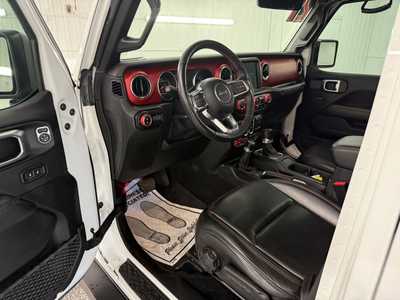 2021 Jeep Gladiator, $37995.0. Photo 10