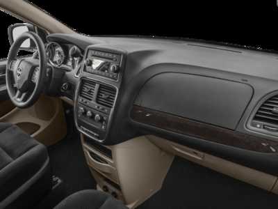 2018 Dodge Caravan, Grand, $16995.0. Photo 11