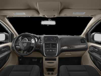 2018 Dodge Caravan, Grand, $16995.0. Photo 5