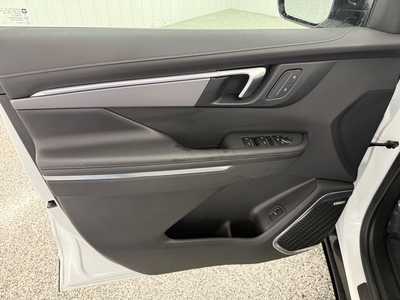 2025 Buick Enclave, $44995.0. Photo 8