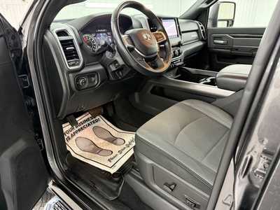 2023 RAM 3500 Crew Cab, $48995.0. Photo 10