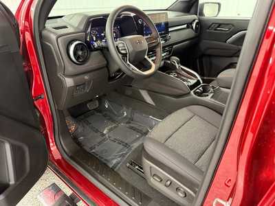 2025 Chevrolet Colorado Crew Cab, $43995.0. Photo 10