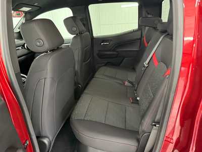 2025 Chevrolet Colorado Crew Cab, $43995.0. Photo 11