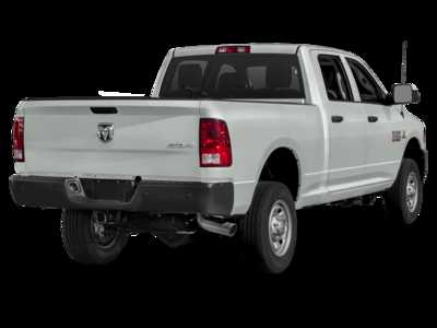 2018 RAM 2500 Crew Cab, $36995.0. Photo 2