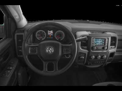 2018 RAM 2500 Crew Cab, $36995.0. Photo 4