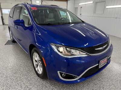 2018 Chrysler Pacifica, $12995.0. Photo 6