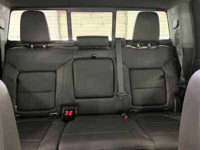 2020 Chevrolet 2500 Crew Cab, $47995.0. Photo 12