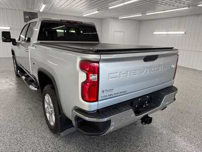 2020 Chevrolet 2500 Crew Cab, $47995.0. Photo 3