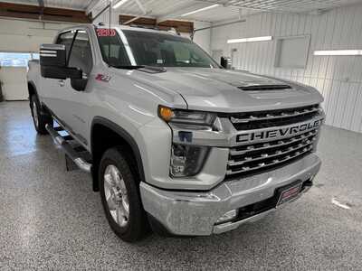 2020 Chevrolet 2500 Crew Cab, $47995.0. Photo 6