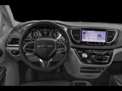 2024 Chrysler Pacifica, $39995.0. Photo 4