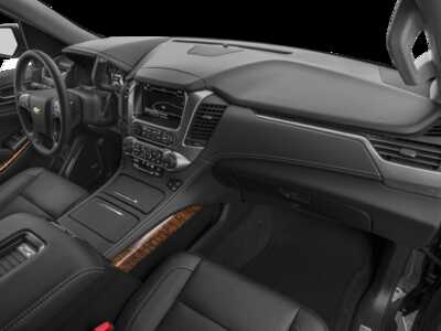 2016 Chevrolet Suburban, $8995.0. Photo 11