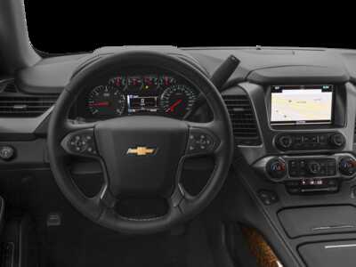 2016 Chevrolet Suburban, $8995.0. Photo 4