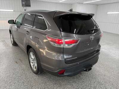 2015 Toyota Highlander, $19995.0. Photo 3